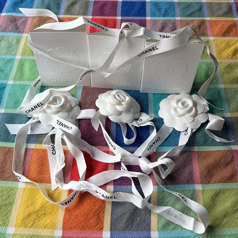 🌹Chanel White Camellia Flower with Ribbon Set🌹